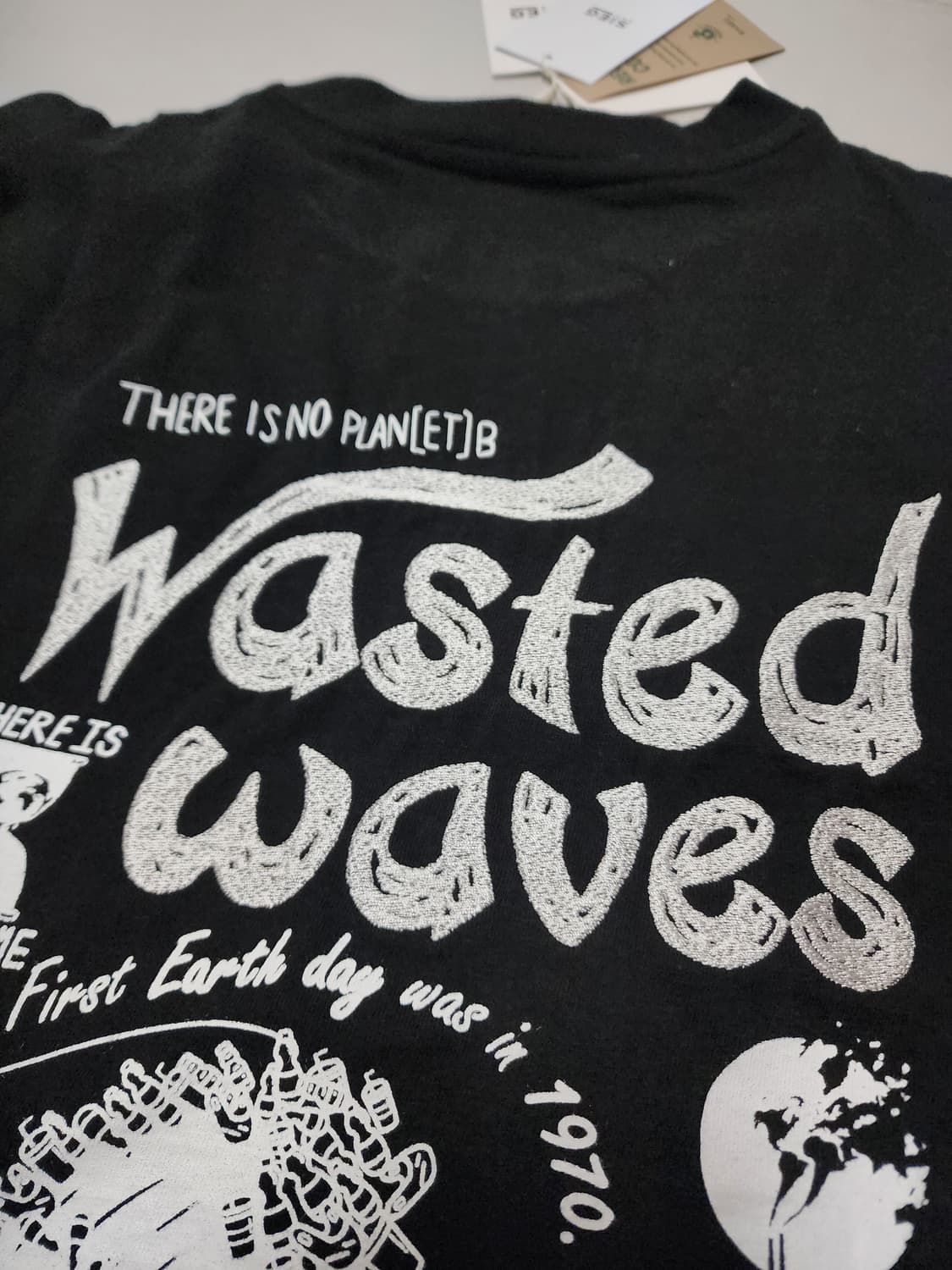 지이크블랙웨이스티드웨이브프린팅반팔티셔츠100 상품이미지8