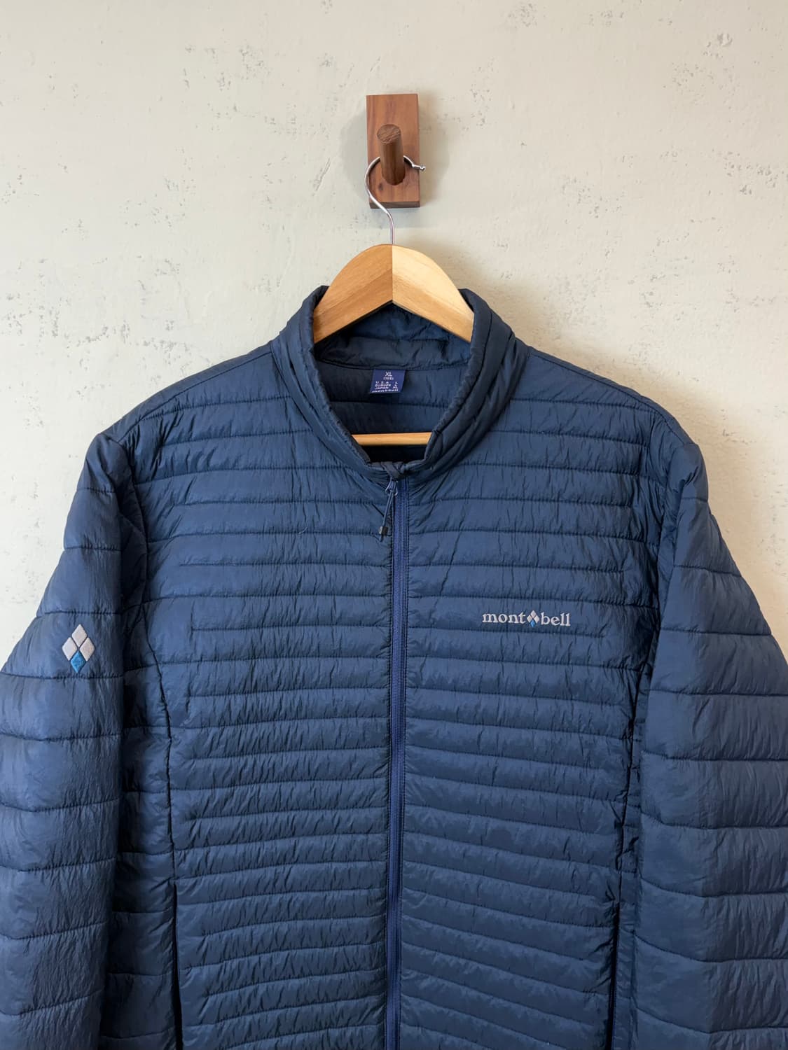 몽벨 구스다운 네이비 경량패딩 상품이미지6