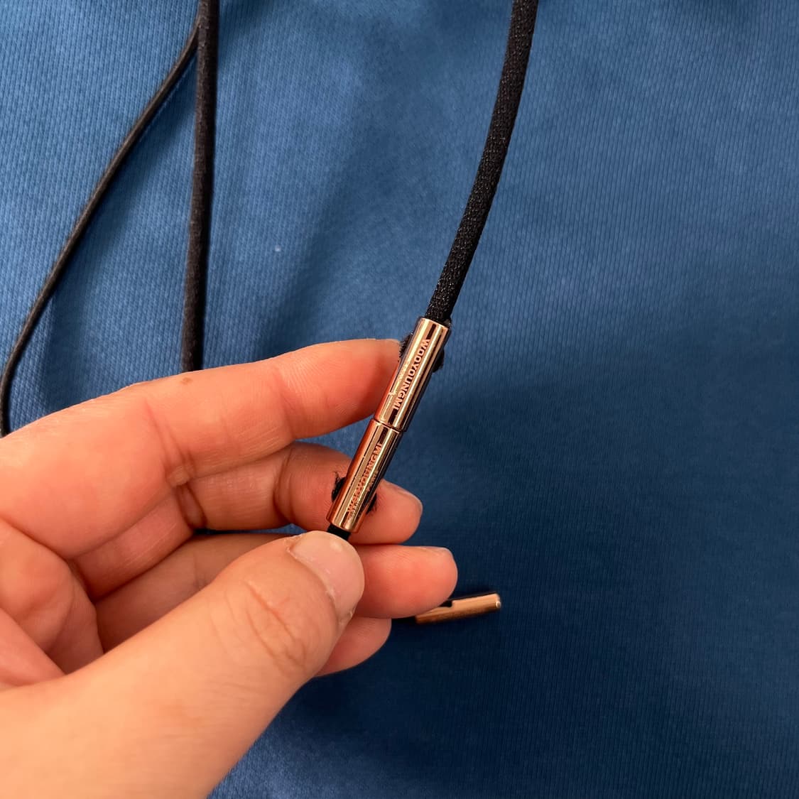 우영미 21FW 오버핏 후드티 상품이미지4