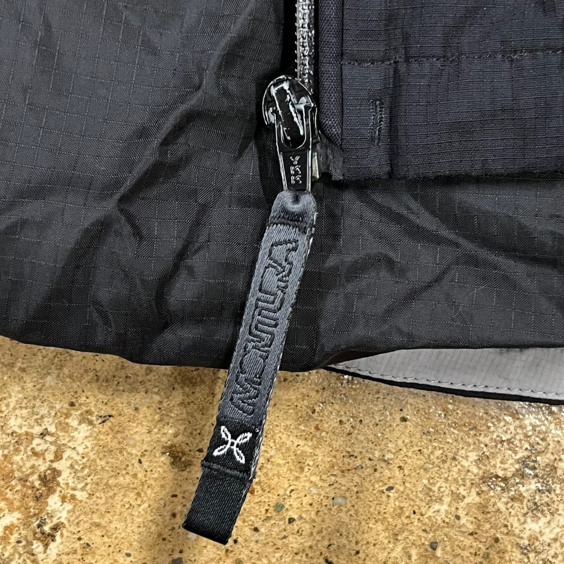 [정품/L] 몬츄라 노란색 검정색 바람막이 자켓 b14 상품이미지7