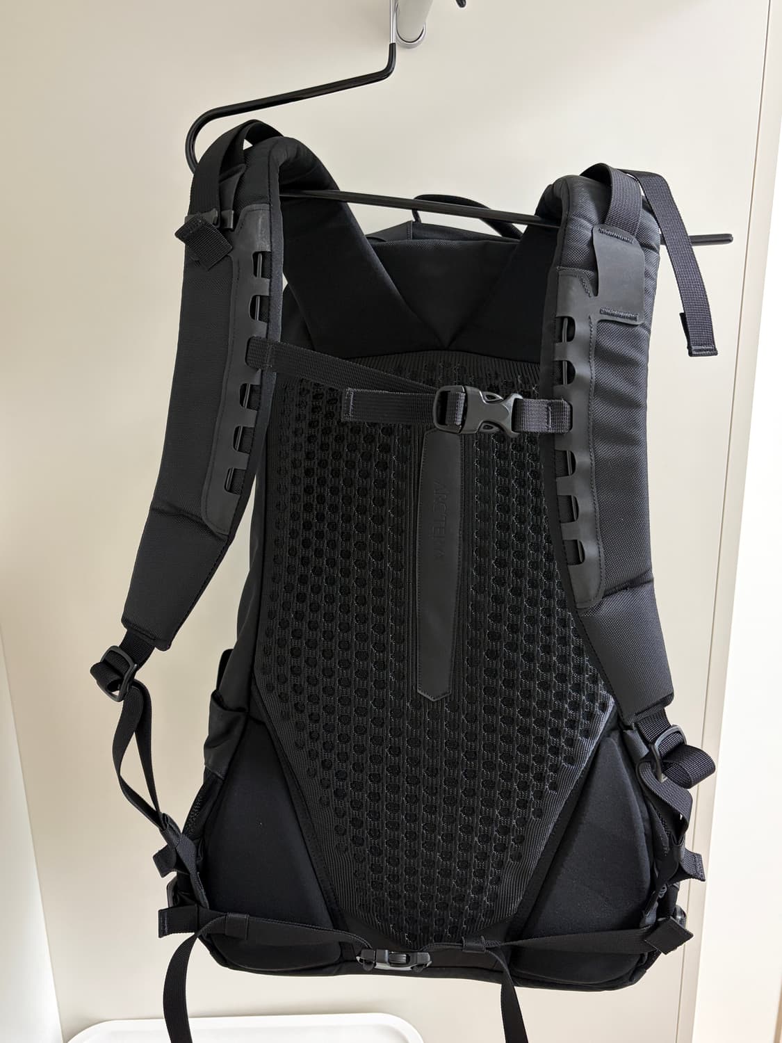 [os] arcteryx 아크테릭스 아로 22 상품이미지5