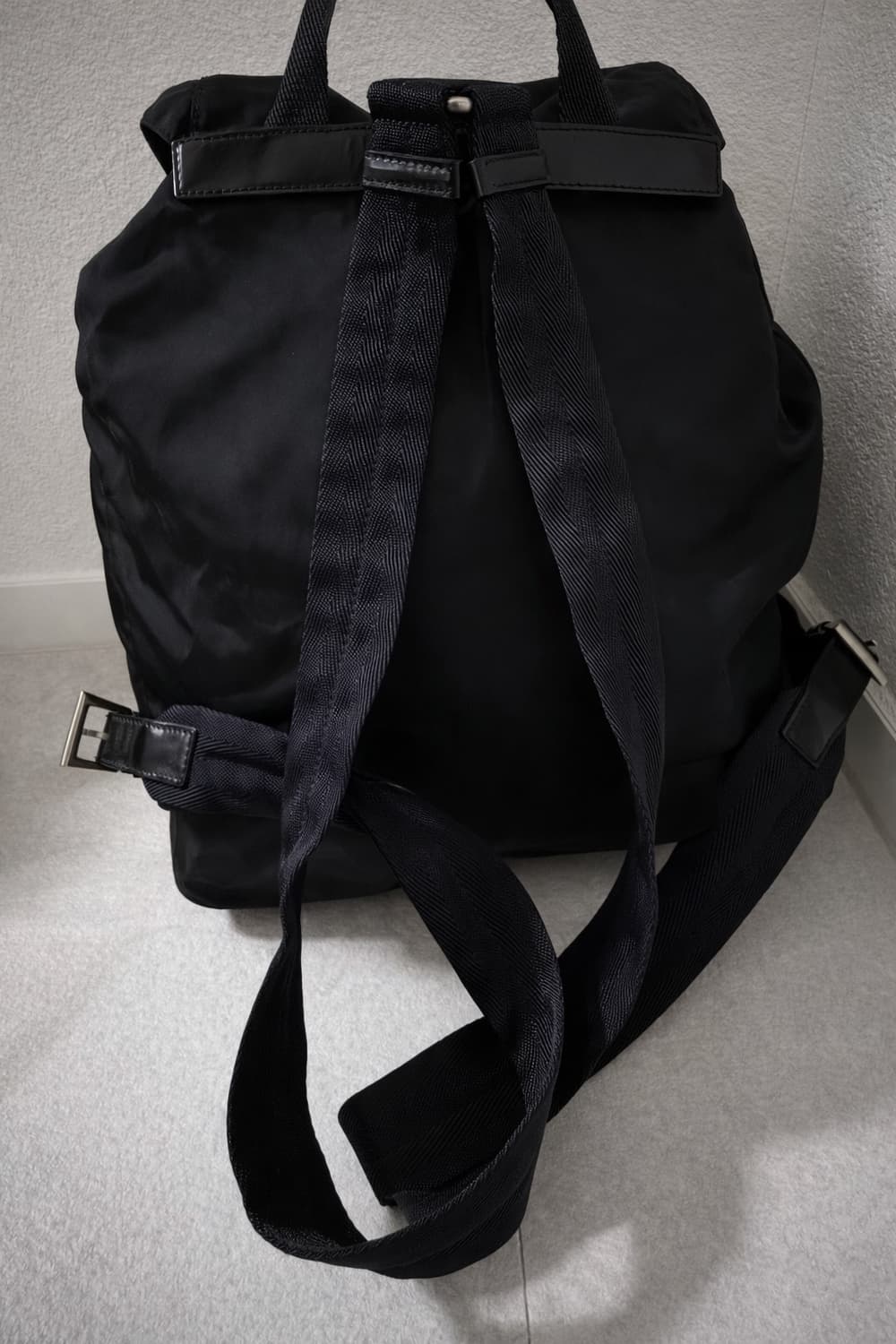 (프라다 정품) 프라다 원포켓 나일론 백팩 상품이미지4