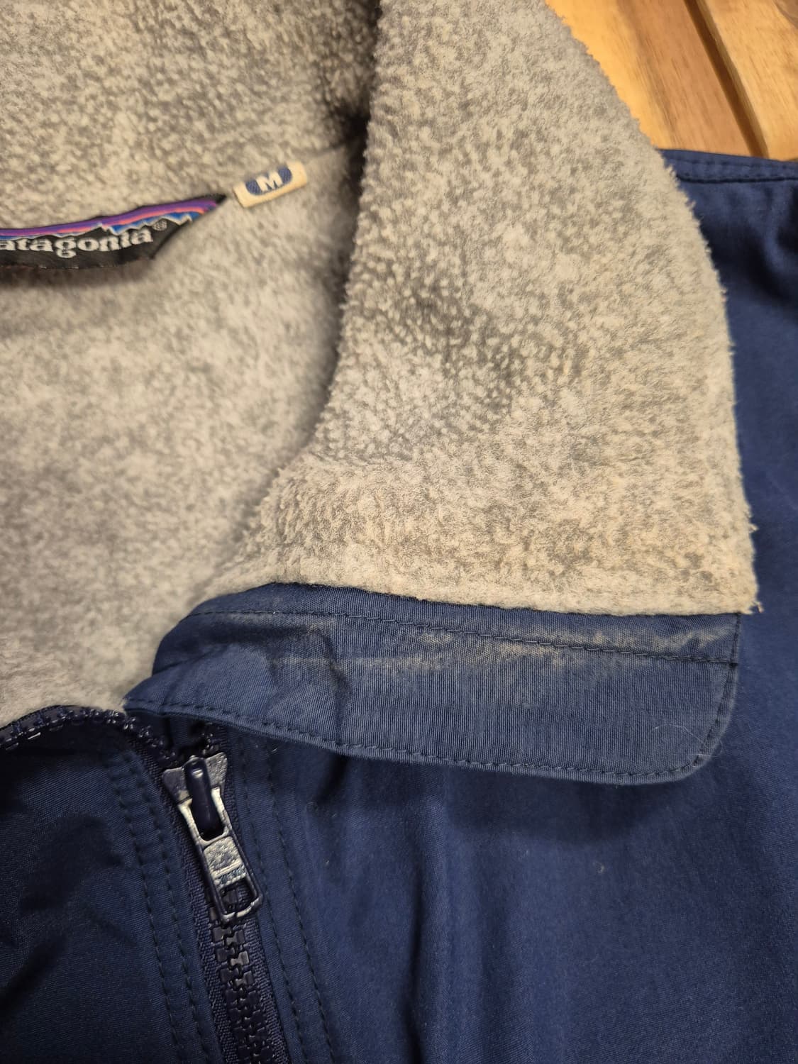 Patagonia 파타고니아 쉘드 신칠라 봄버 자켓 navy blue 상품이미지7