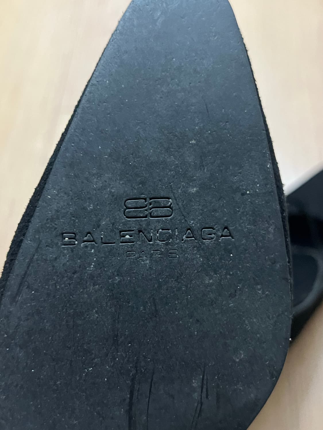 발렌시아가 블랙 스웨이드 메리제인 하이힐 상품이미지6