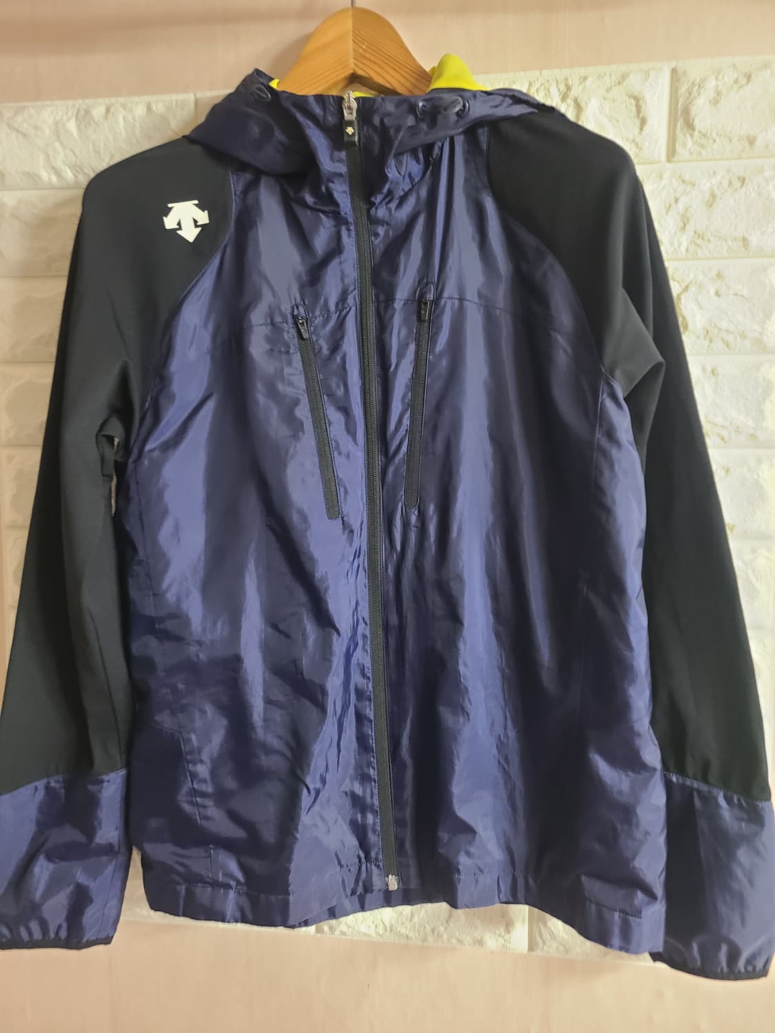 데상트 남성 바람막이(100) 상품이미지1