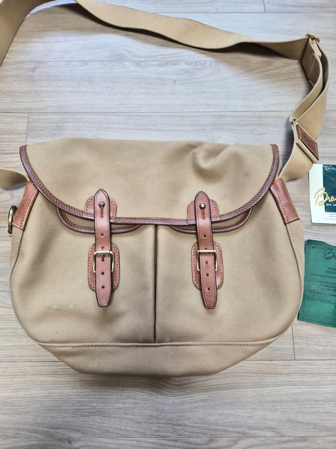 Brady bag 브래디백 아리엘 라지  상품이미지4