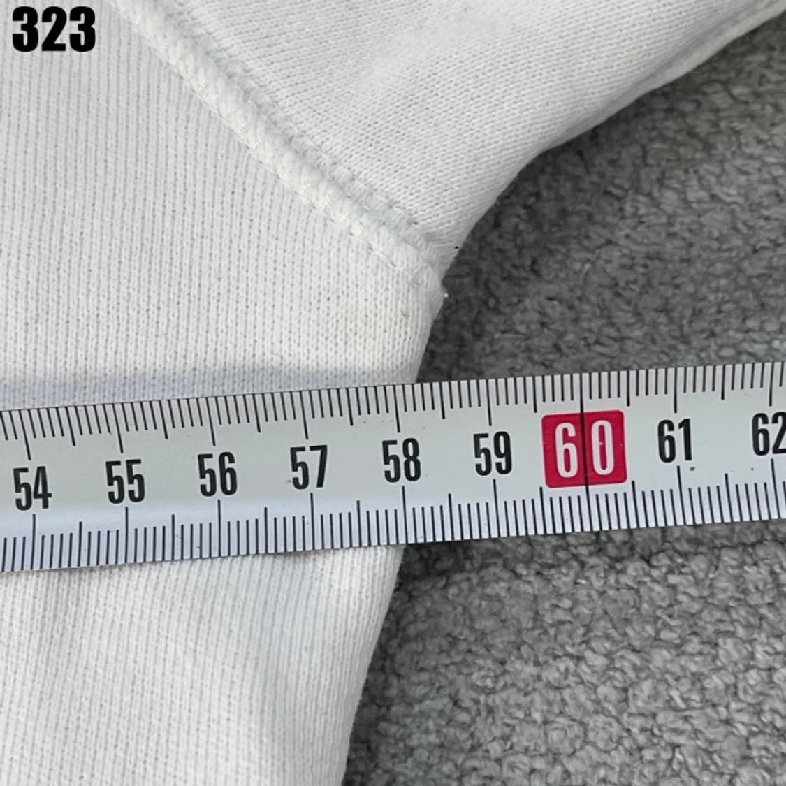 아디다스 화이트 맨투맨  상품이미지4