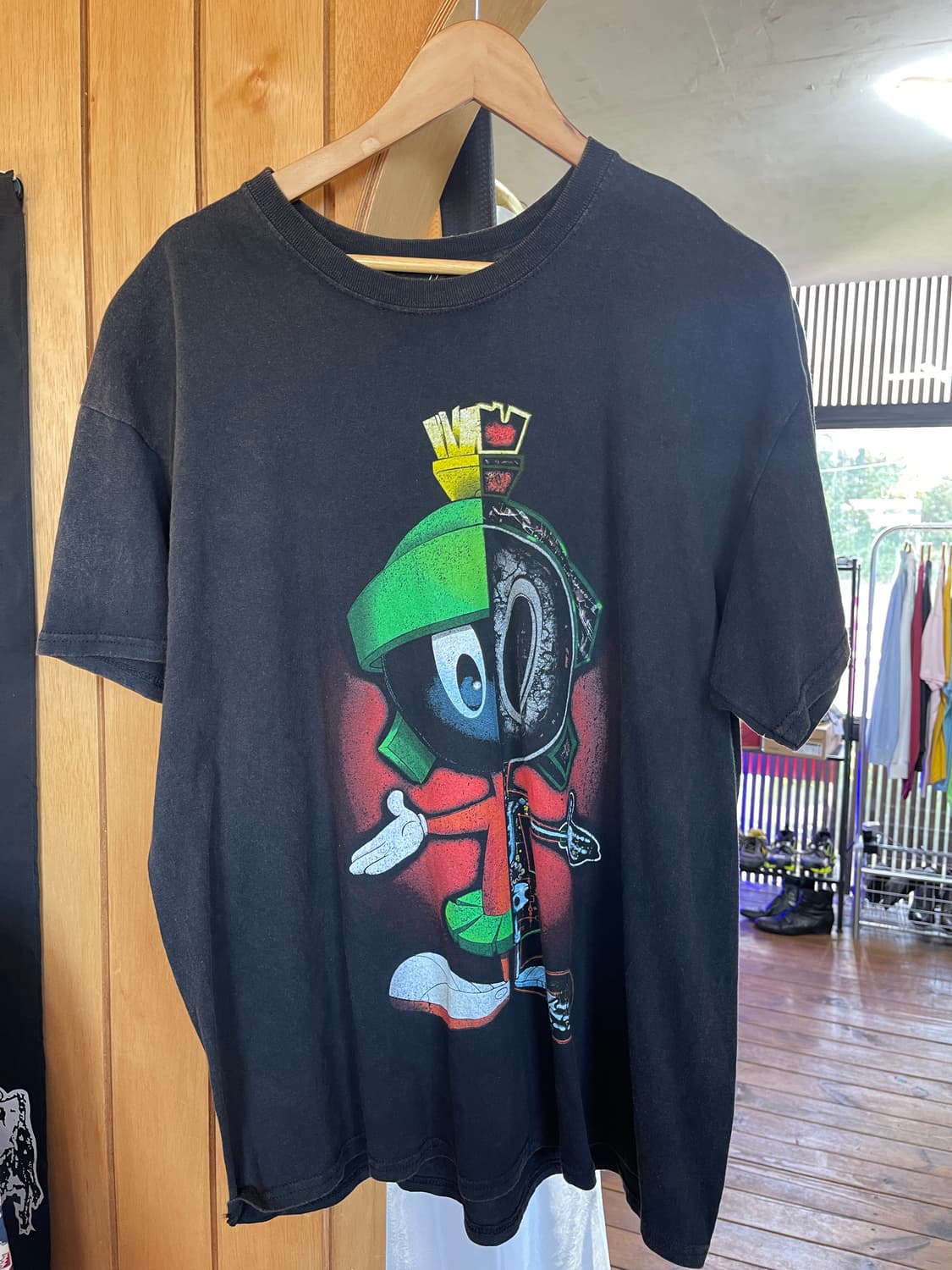 루니툰즈 오피셜 티셔츠 표기L 국내 L-XL size 상품이미지1