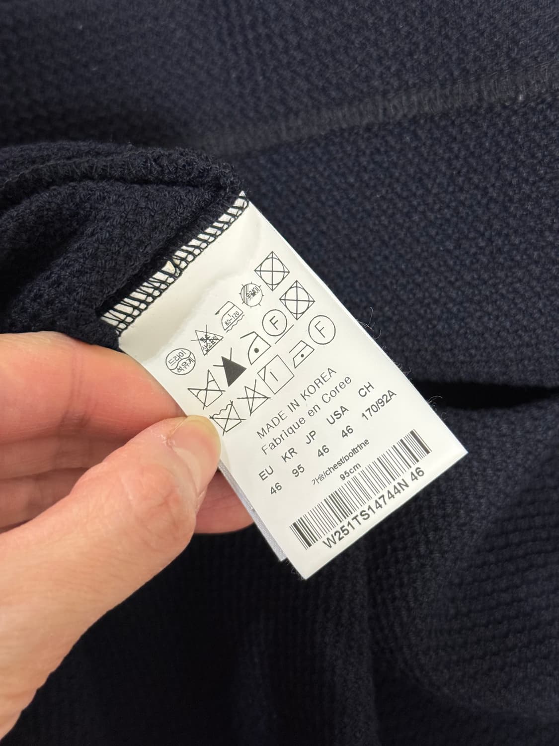 우영미 25ss 네이비 포켓 폴로 티셔츠 46사이즈 상품이미지5