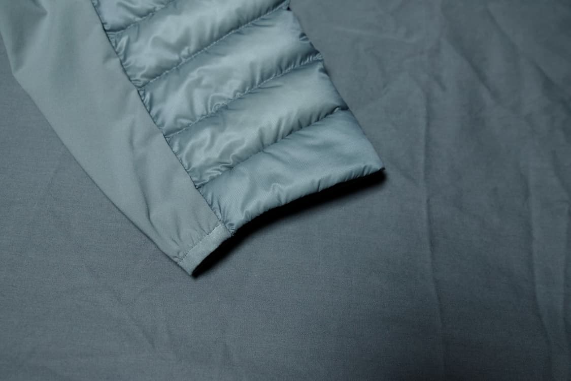 아크테릭스 세륨 하이브리드 후디 VOID 컬러 남성용 상품이미지7