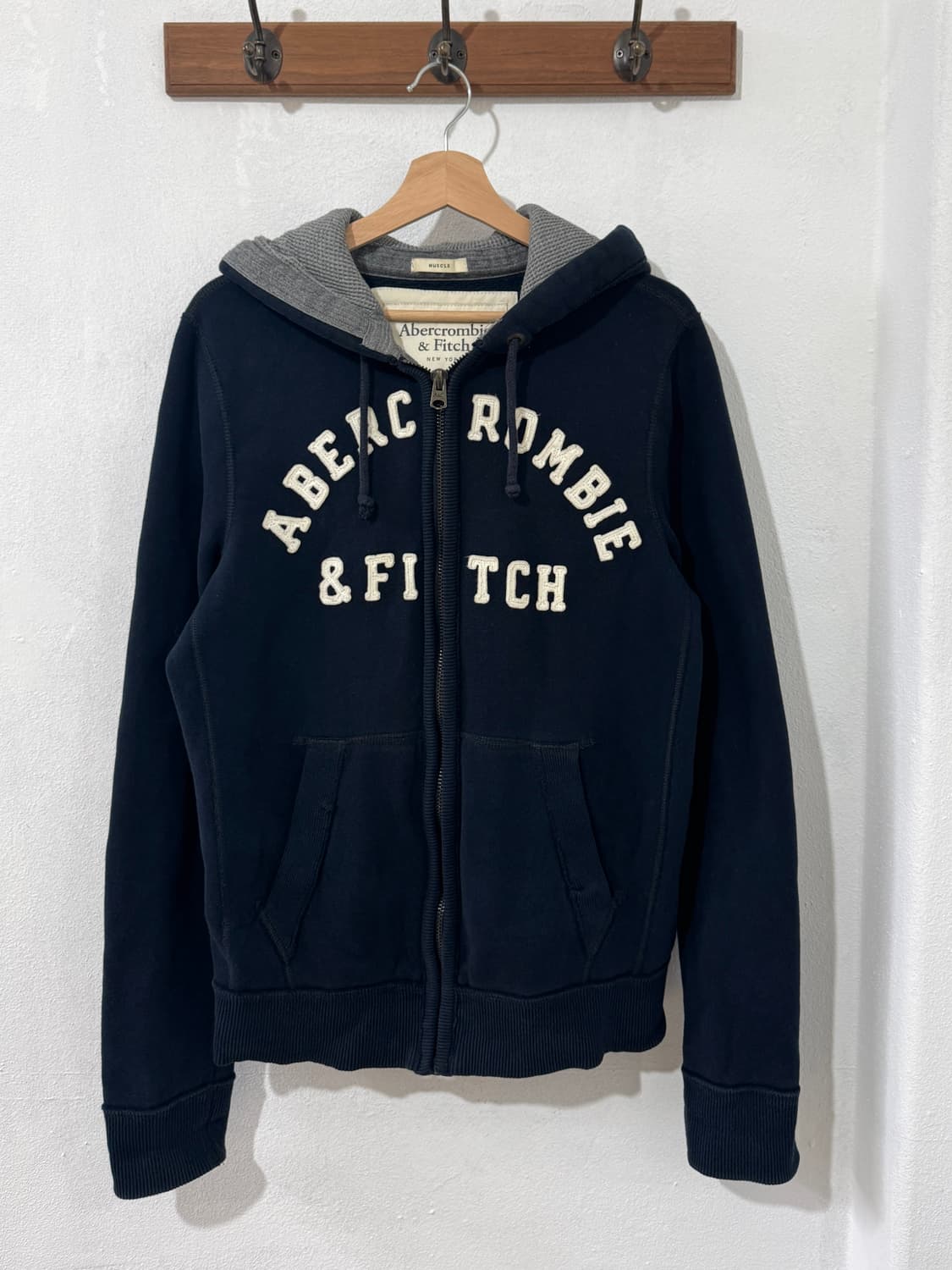 아베크롬비 블랙 후드집업 상품이미지2