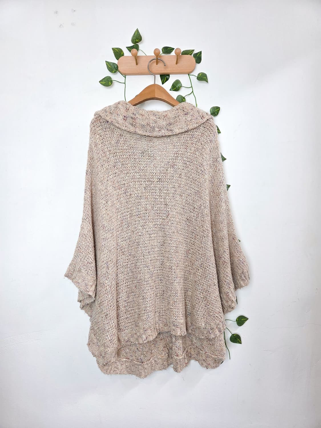 색실 콕콕 케이프 가디건 상품이미지6