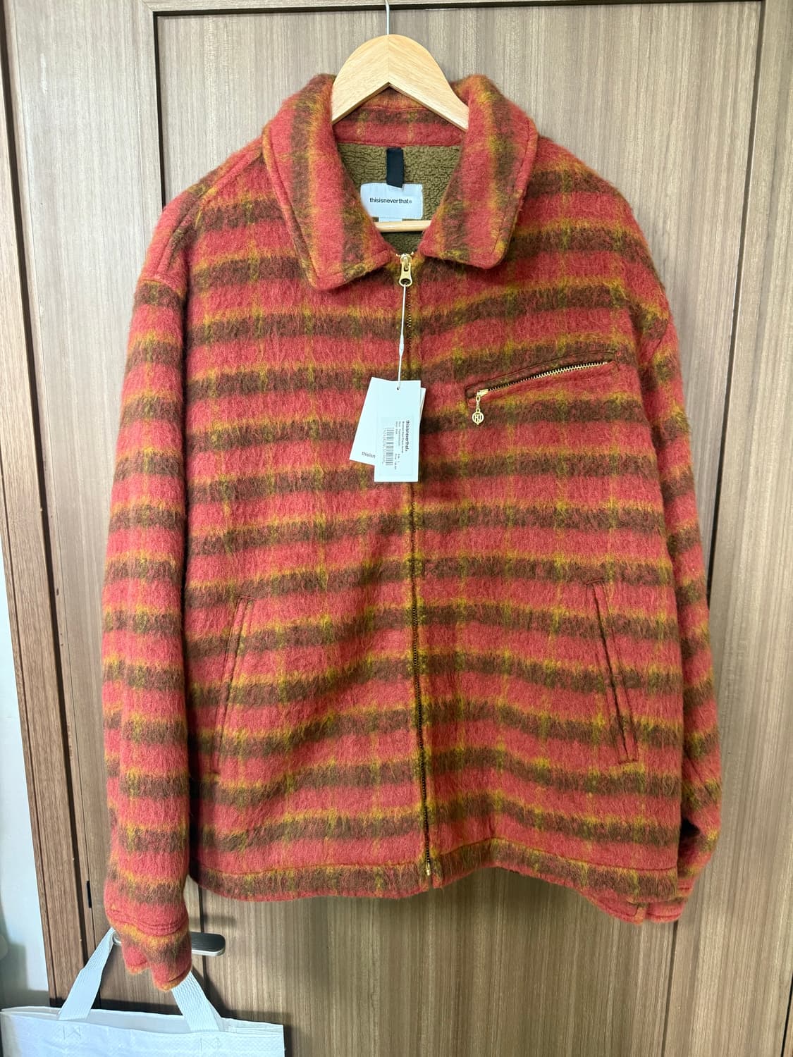 디스이즈네버댓 자켓 새상품 L 상품이미지1