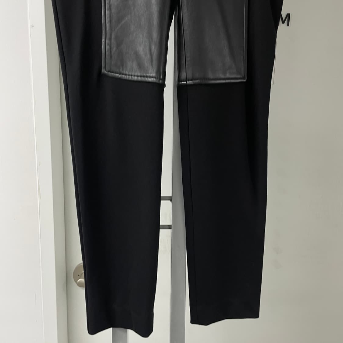 알렉산더왕 레더 디테일 팬츠 XS(W) 상품이미지3