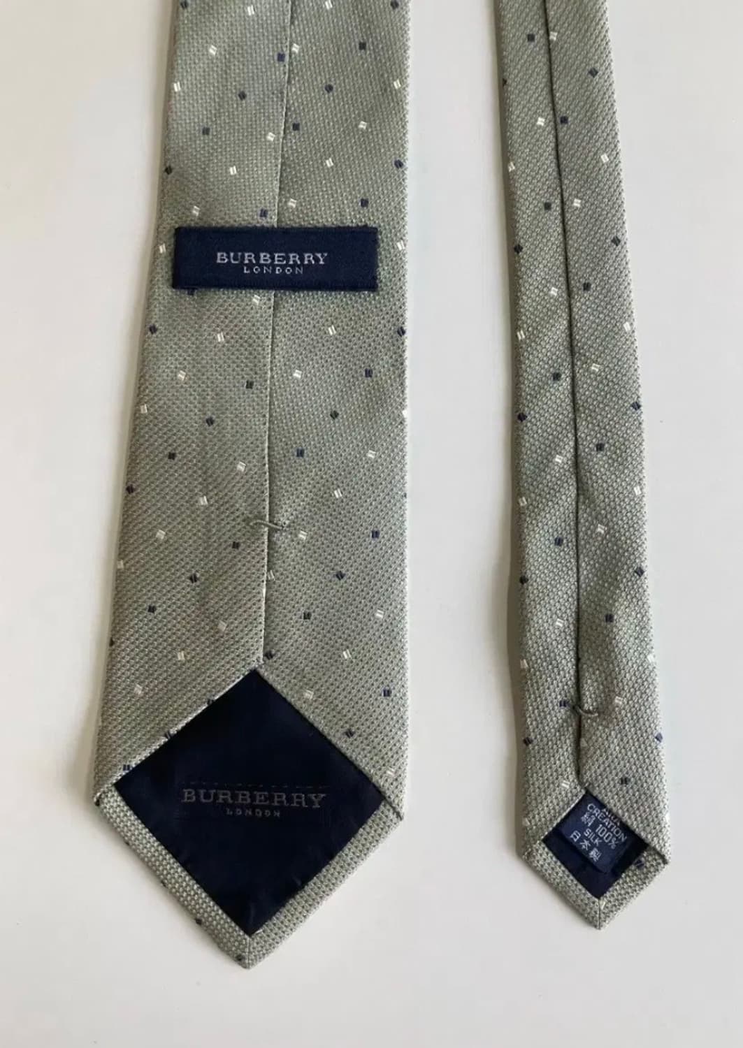 버버리 넥타이 상품이미지2