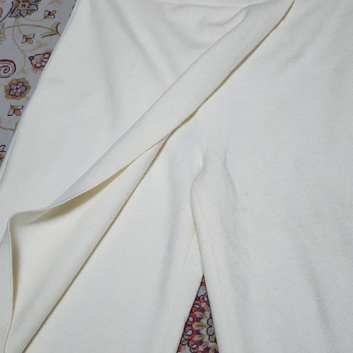 폴로 여성 와이드핏 울 슬랙스 팬츠

26 상품이미지5