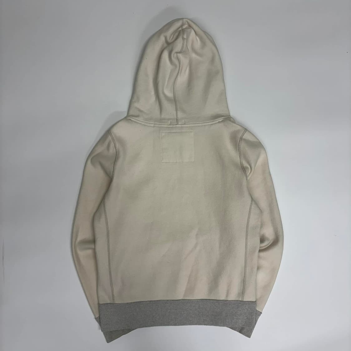 아베크롬비 y2k 올드스쿨 대장급 화이트 스웨트셔츠 후드티(M) 상품이미지3