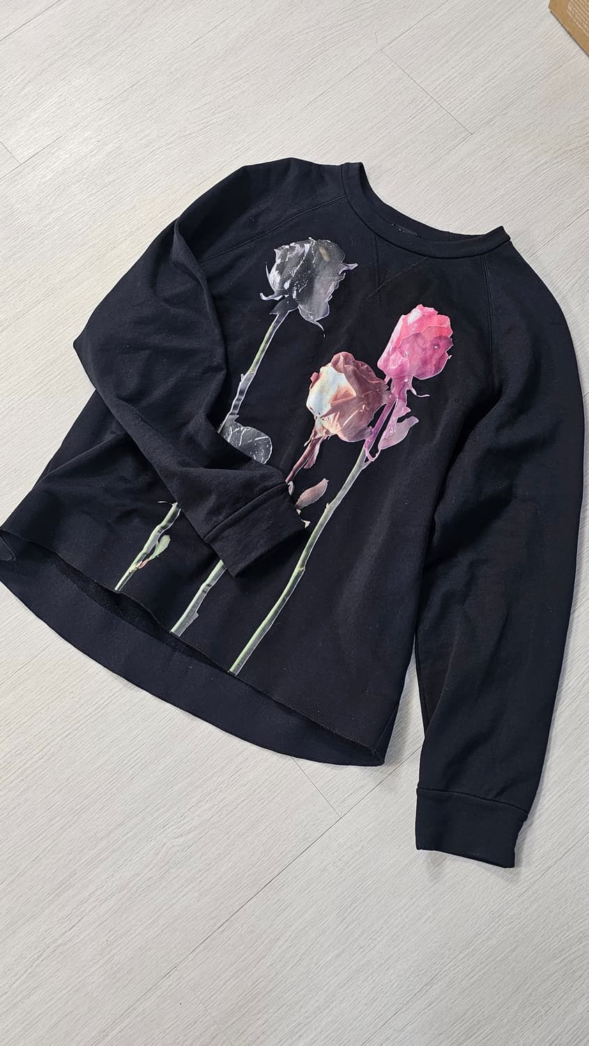 Numero Ventuno 누메로 벤투노 플라워 프린팅 맨투맨 상품이미지1