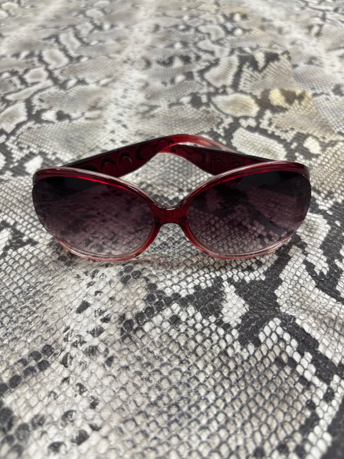 “Vintage” Burgundy sunglasses 상품이미지4