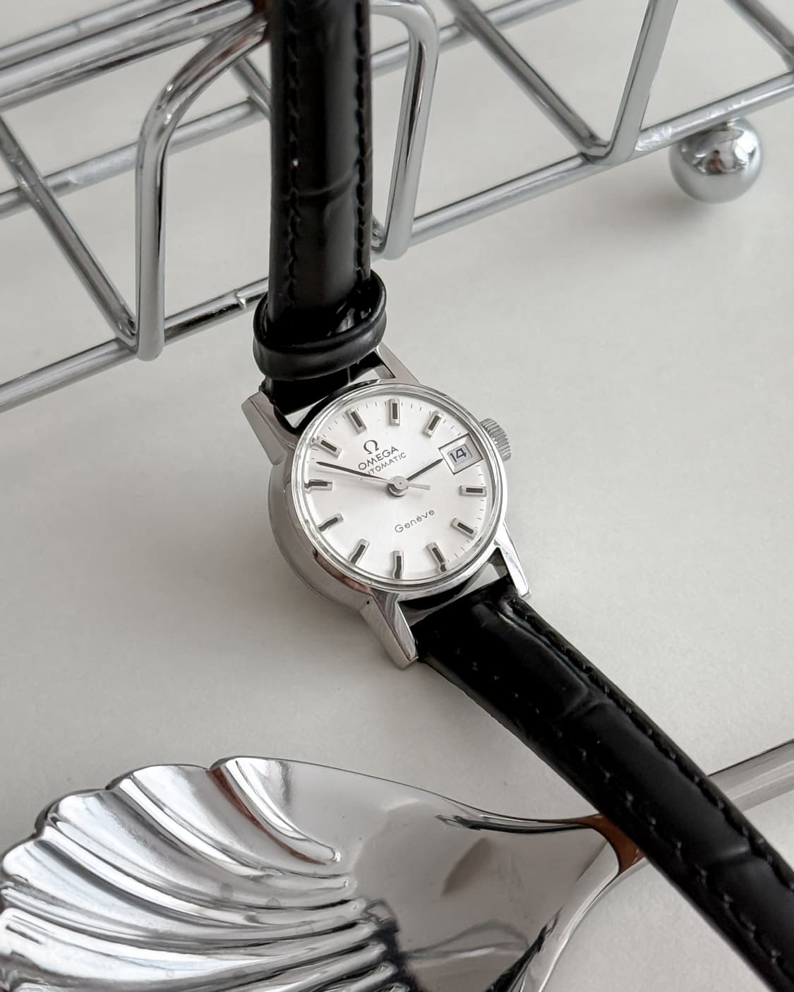 오메가 제네브 실버 수동 시계 상품이미지1