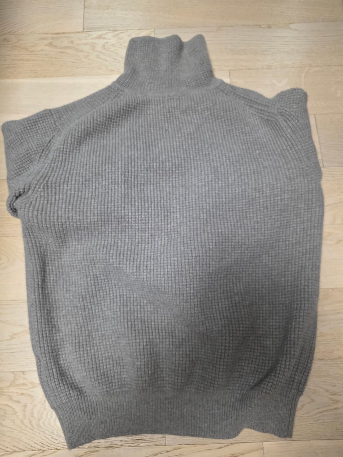 홀리선 하프집업니트 l 상품이미지3