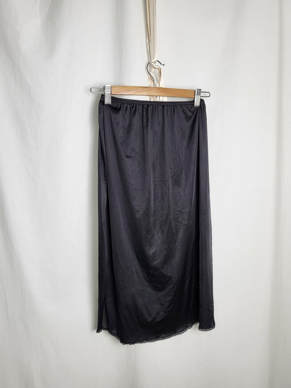 빈티지 딥 섀도우 플루이드 레이스 맥시 슬립 스커트 상품이미지1
