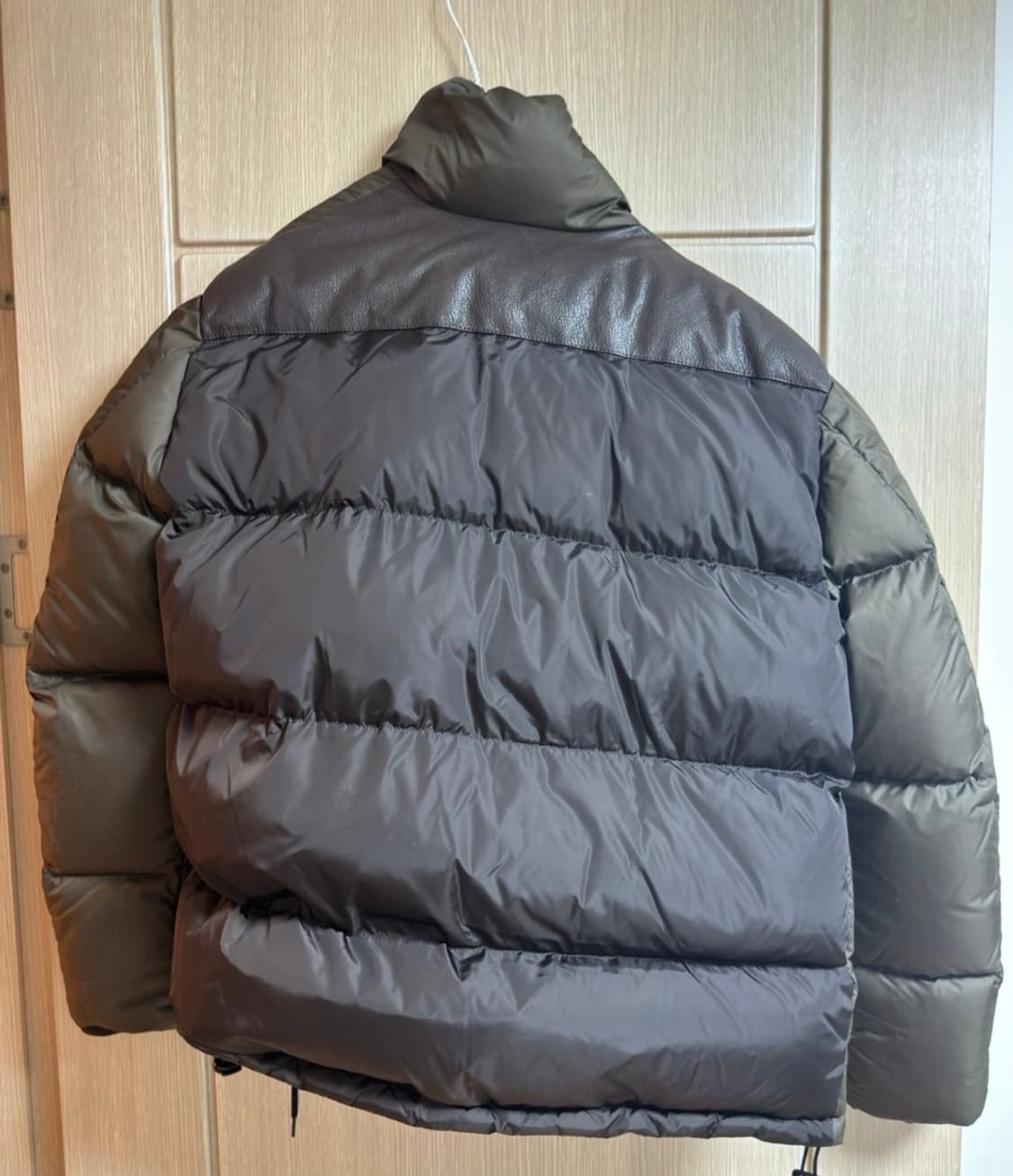 골든구스 아우터 & 벙어리 장갑 상품이미지2