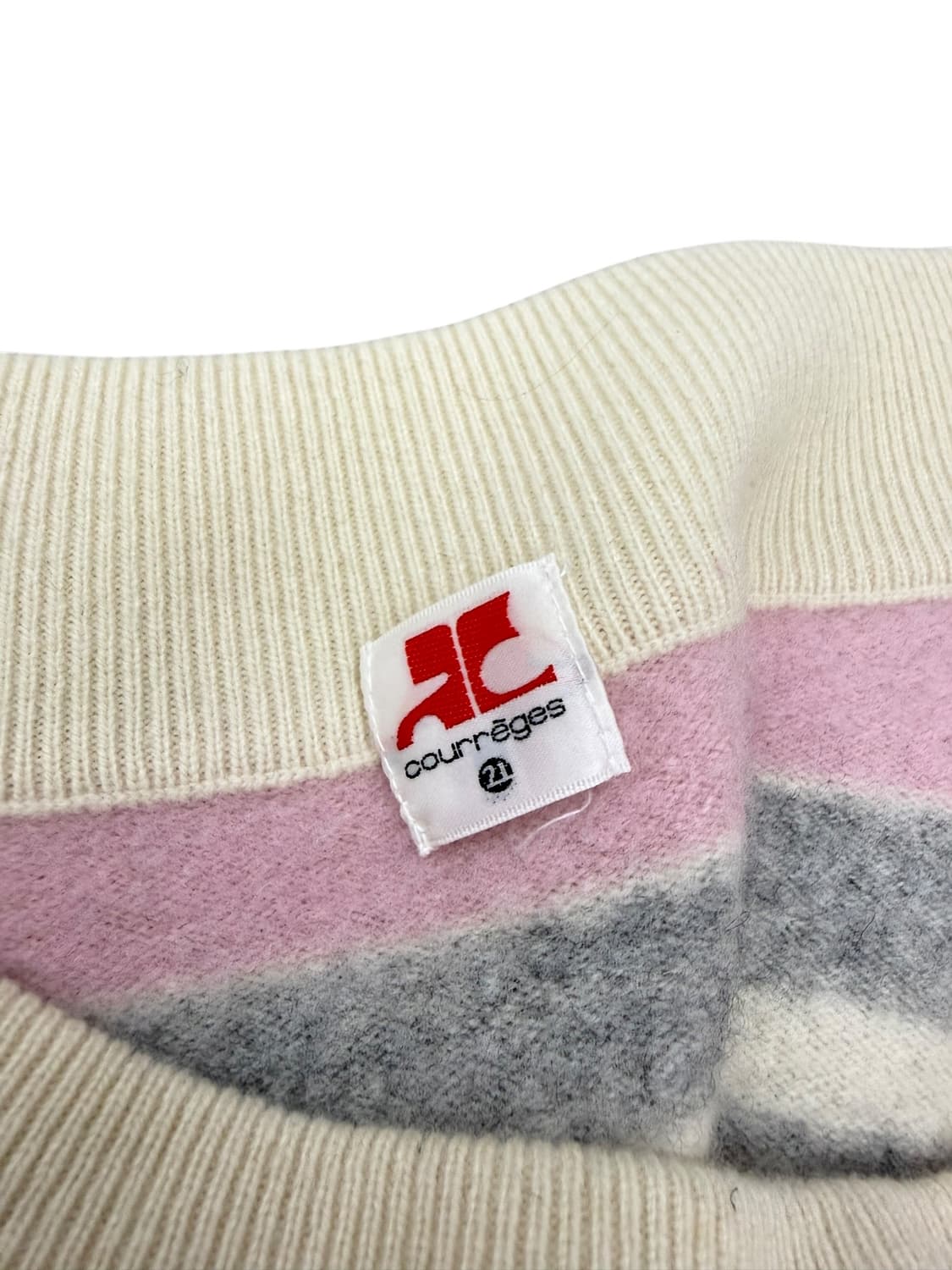 꾸레쥬 솜사탕 스트라이프 울 캐시미어 혼방 오프숄더 니트 상품이미지7