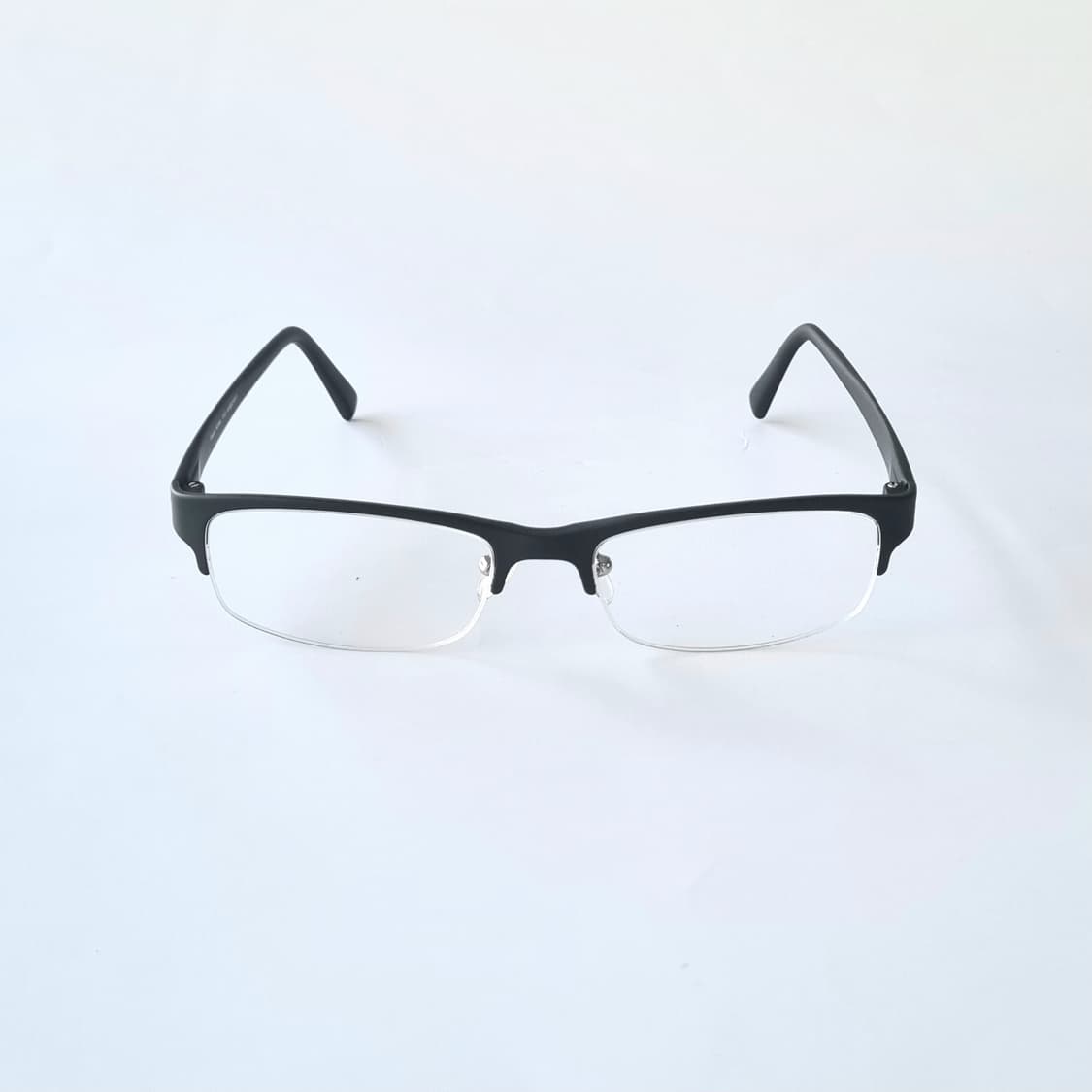 데드스탁 초경량 코받침있는 뿔테 안경테 685 상품이미지3