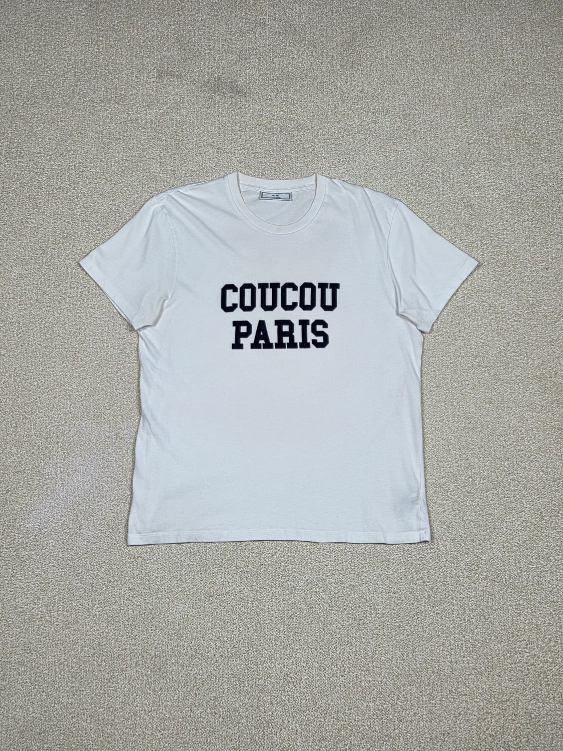 [아미] COUCOU PARIS 반팔 티셔츠 | S00167 상품이미지1