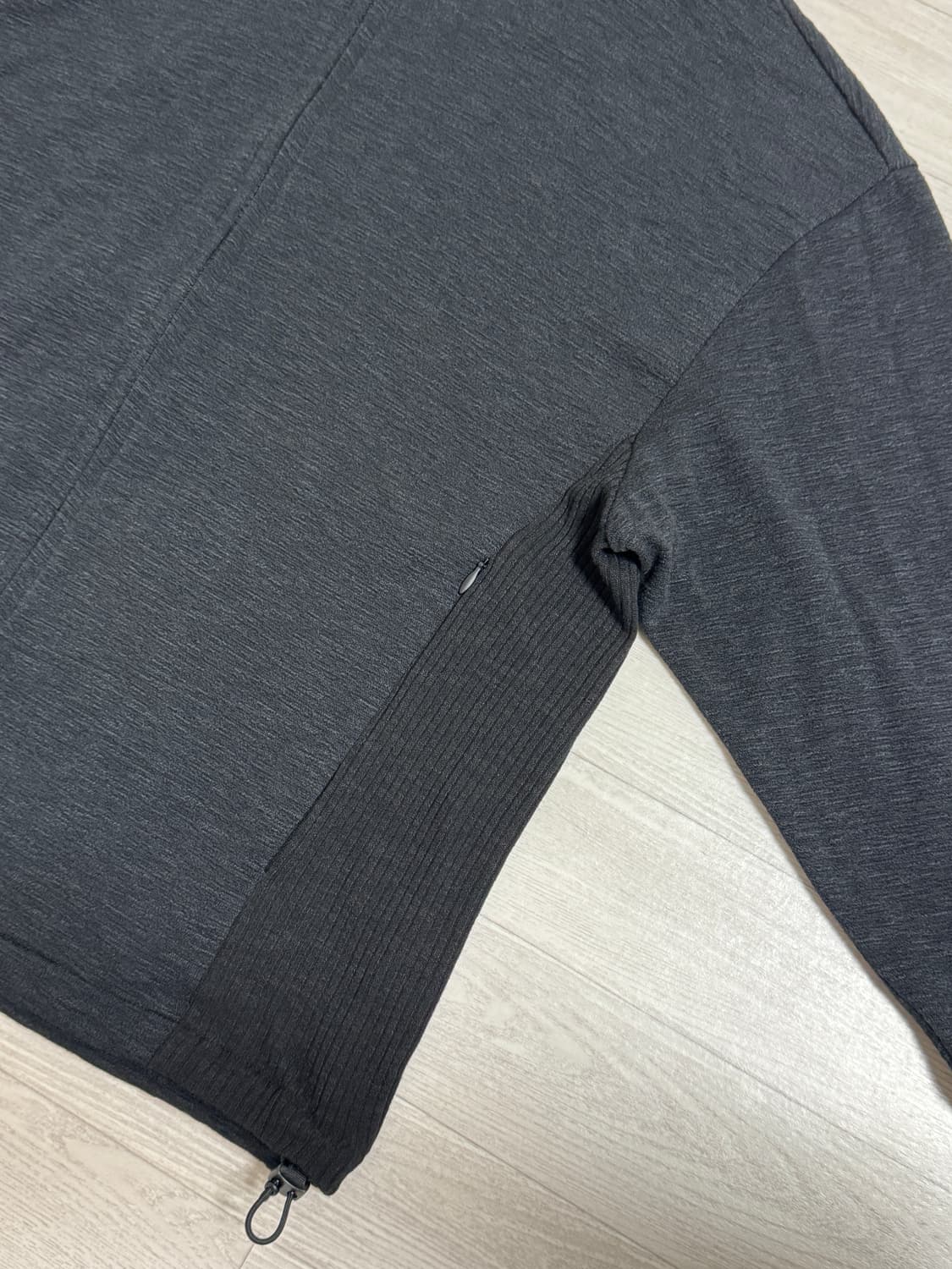 999휴머니티 슬럽 울 후디드 집업 블랙 1 상품이미지3