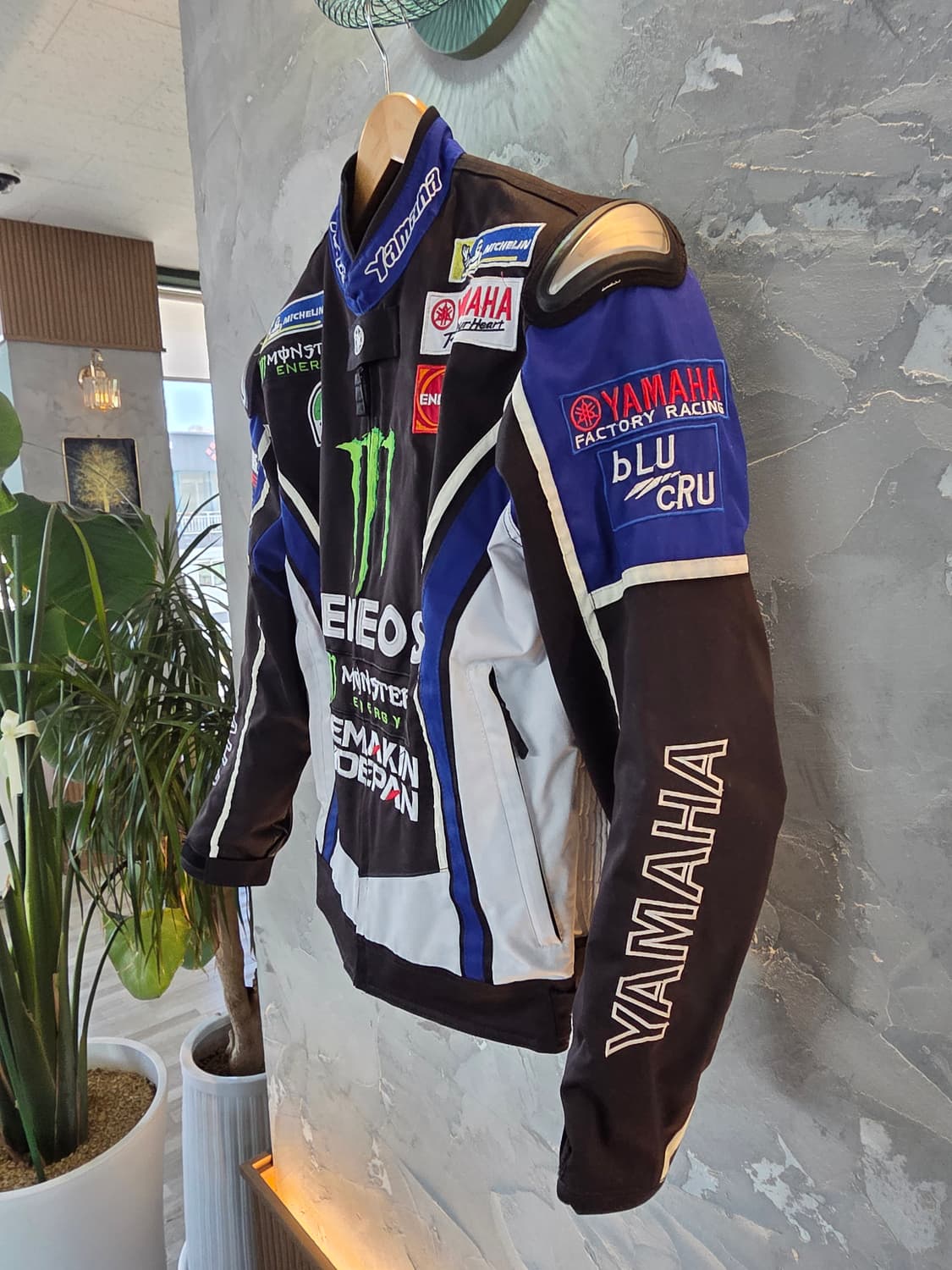 야마하 몬스터 에너지 레이싱 자켓 M 상품이미지3
