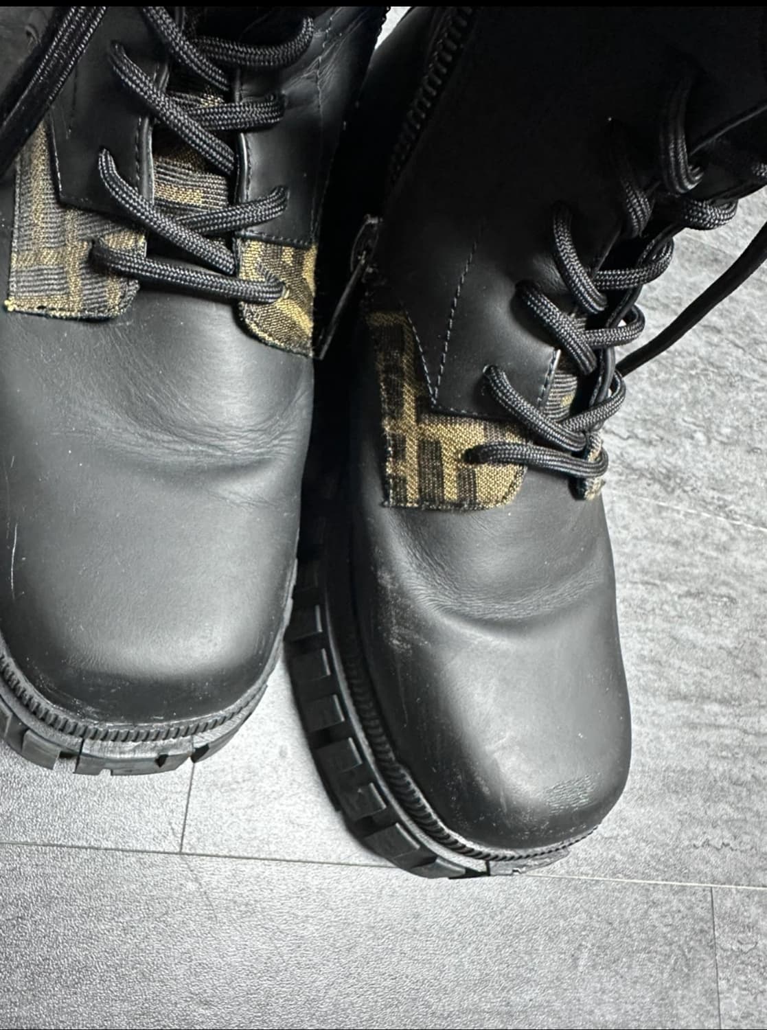 펜디그래피 FF & 가죽 바이커 부츠(240) 상품이미지4