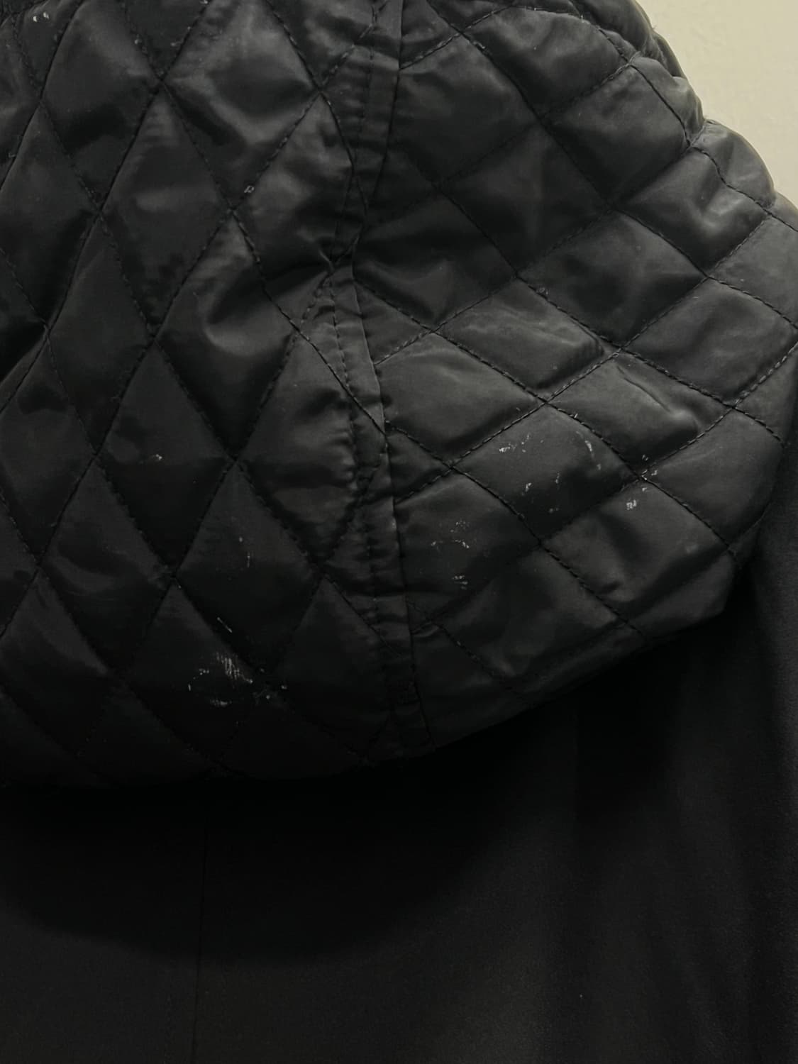 마이클 코어스 우먼스 금장 퀄팅 자켓 블랙 상품이미지7