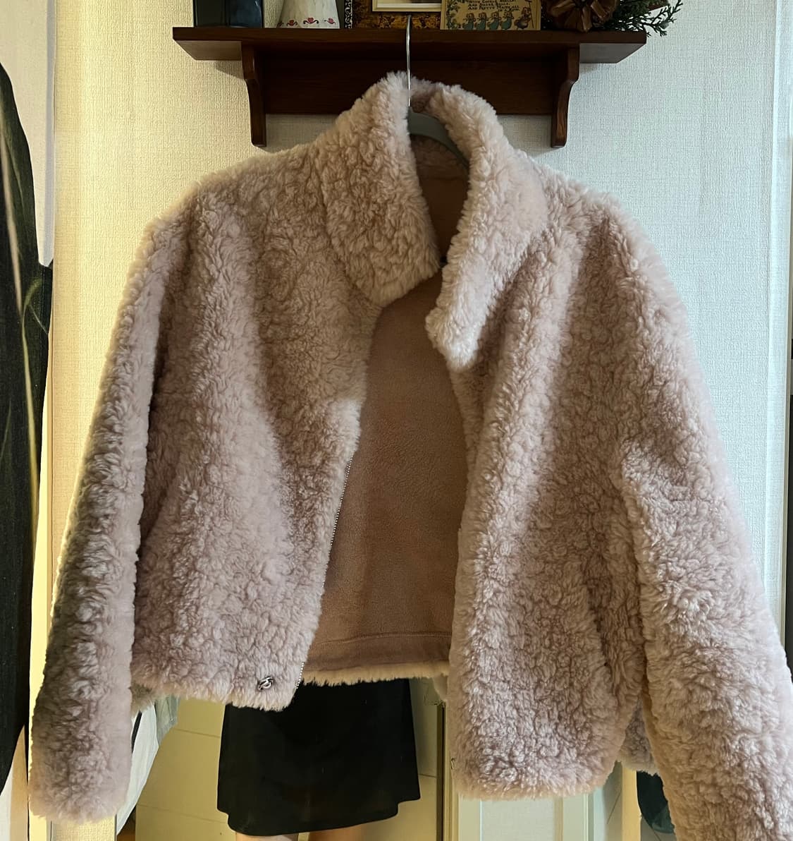 밀크코코아 핑크 무스탕 퍼자켓 상품이미지5