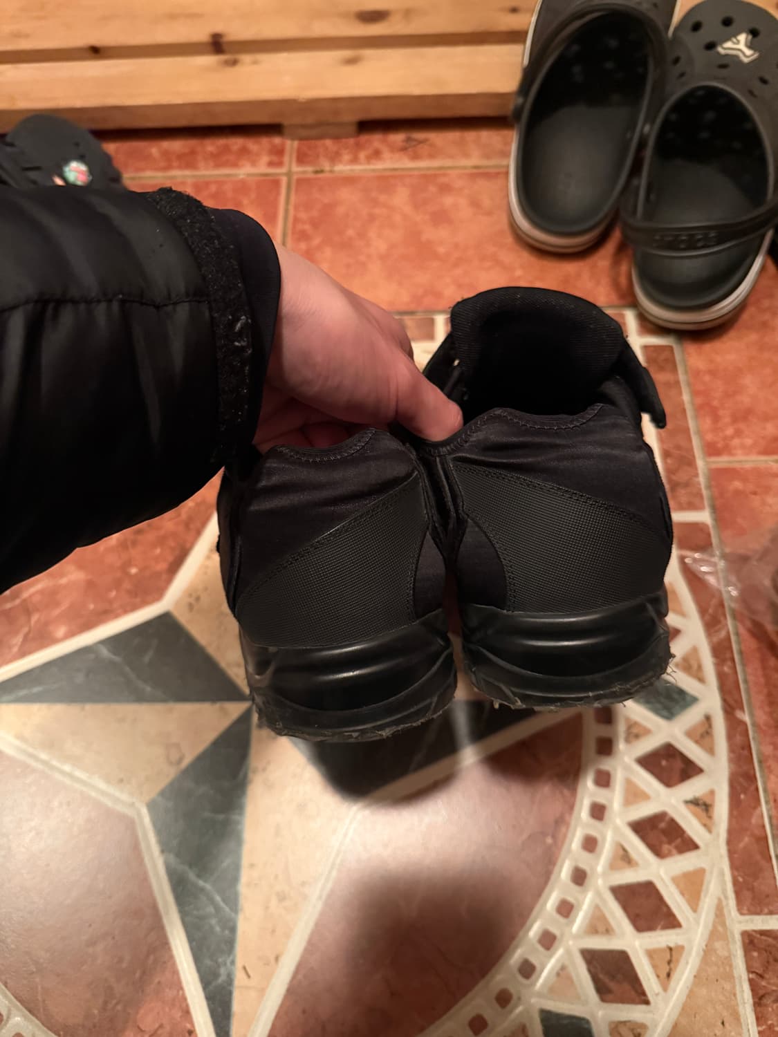 키코 코스타디노브 하크만 상품이미지3