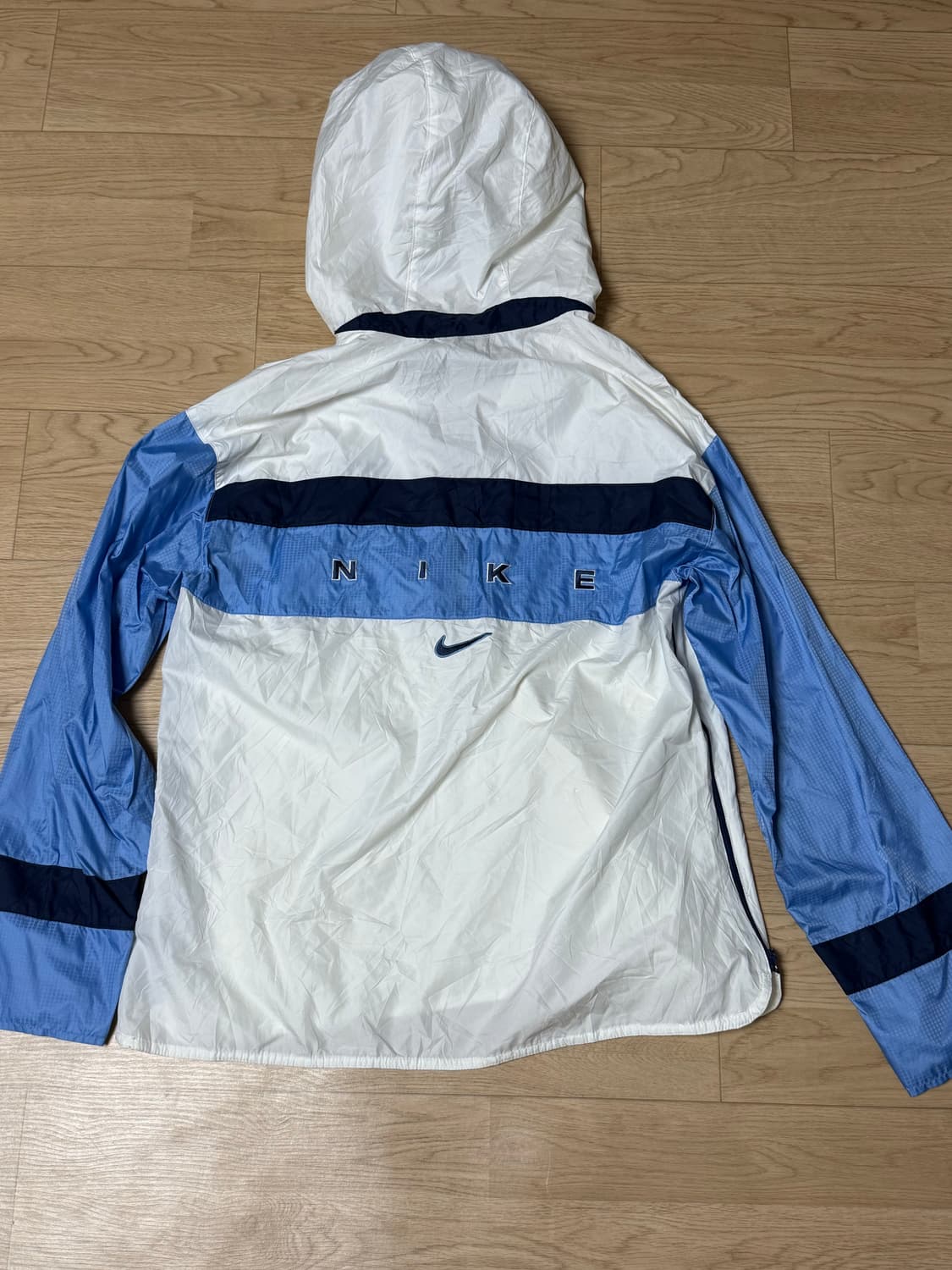 나이키 반집업 바람막이 웜업 상품이미지2