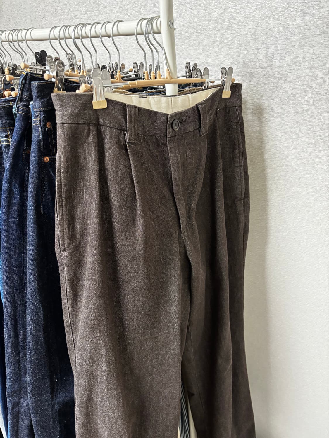 UNICLO C 턱스트레이트팬츠 데님 상품이미지2