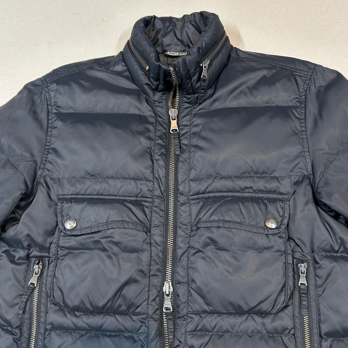 M) 캘빈클라인 진 테크니컬 멀티포켓 경량 패딩 점퍼 상품이미지4