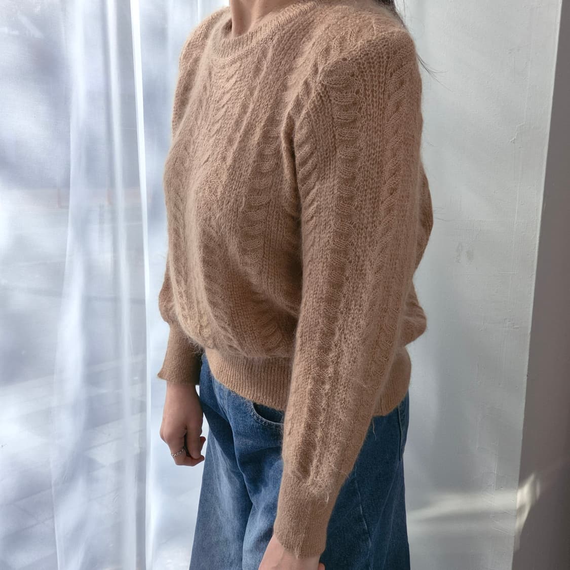 모헤어 진베이지 루즈핏 헤어리 니트 상품이미지2