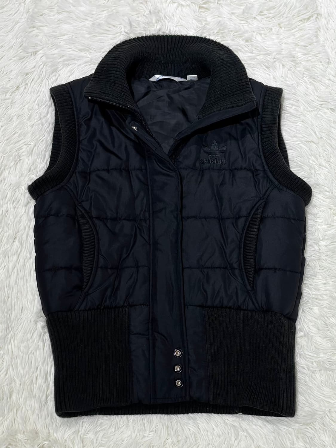 아디다스 블랙 유로파 다운 조끼패딩 상품이미지4