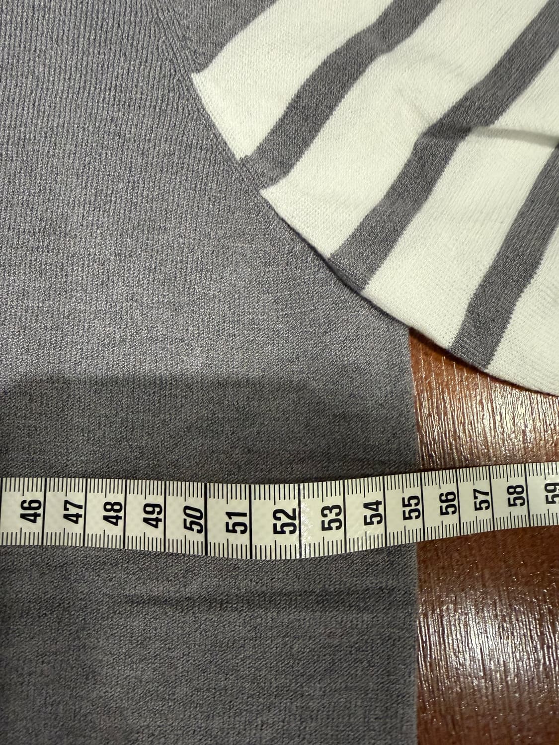 [톰브라운] 카라 니트 반팔 4 사이즈 상품이미지5