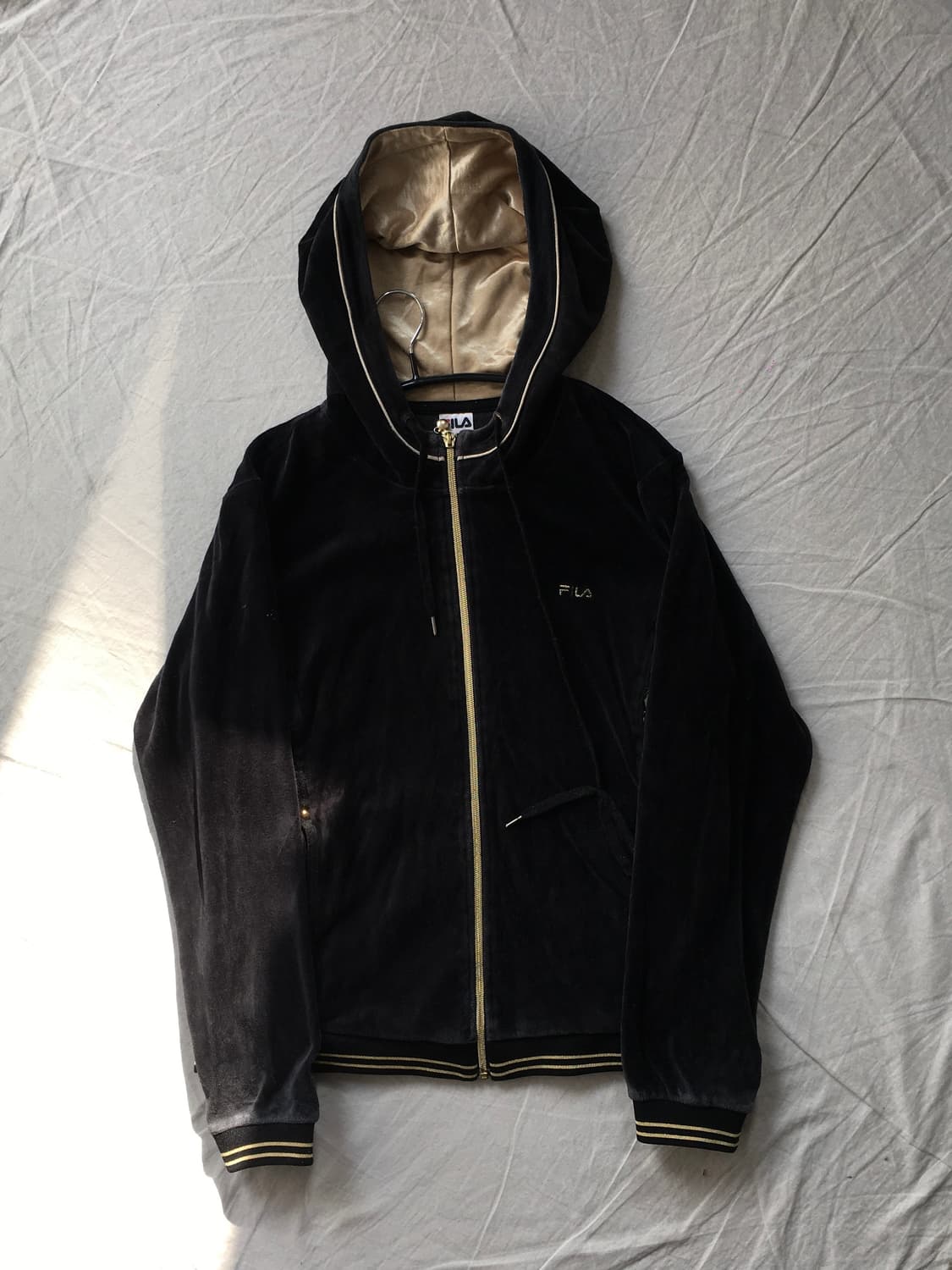 휠라 벨벳 후드집업 상품이미지3