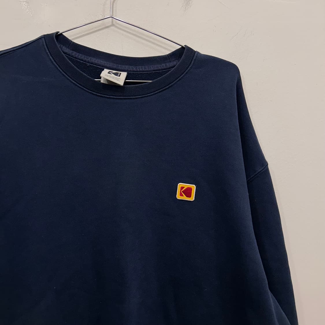 코닥 스몰와펜 헤비코튼 라운드 오버핏 맨투맨 상품이미지1