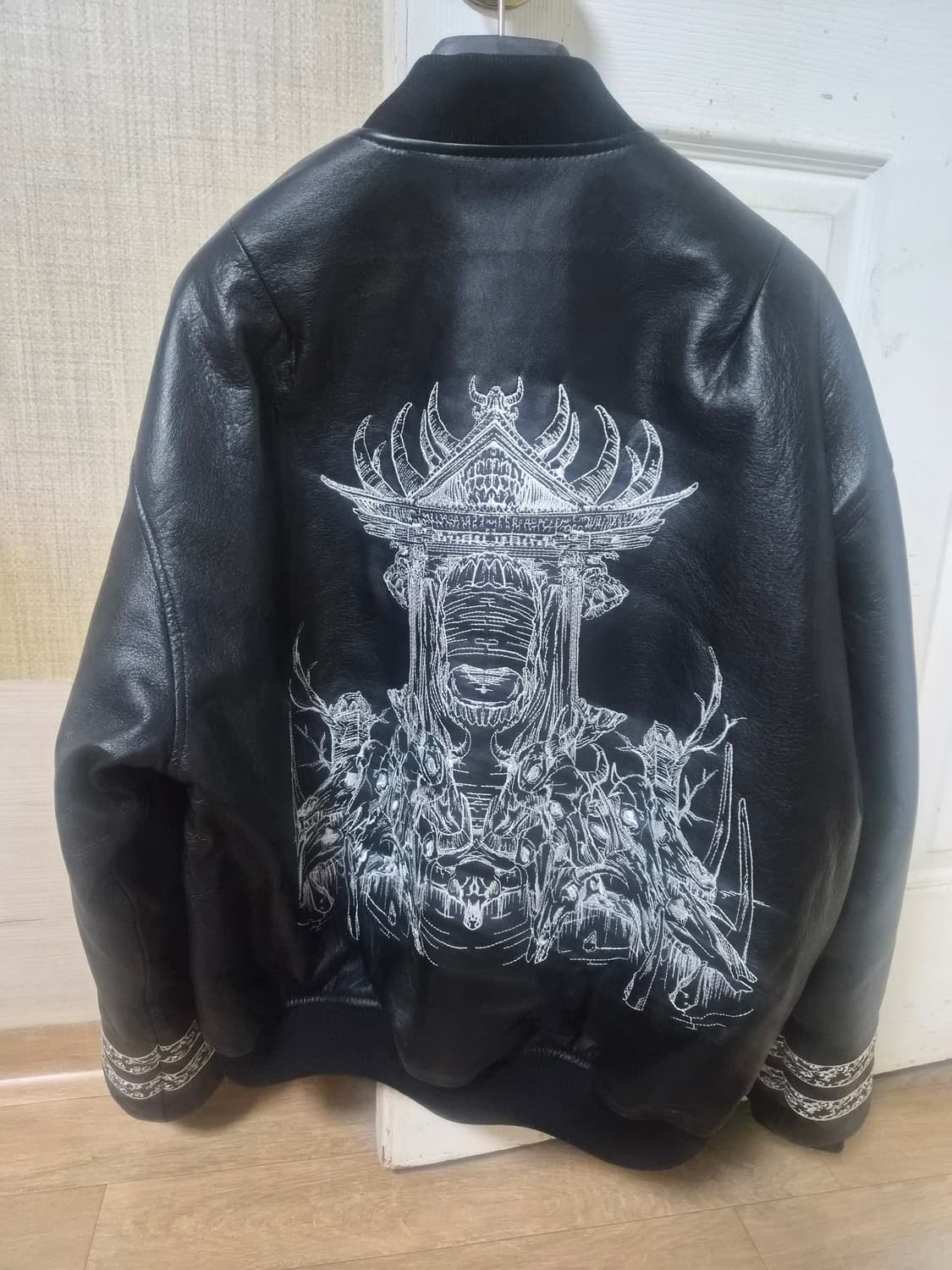 언더마이카 주술회전 복마어주자 가죽 봄버  1사이즈 상품이미지2