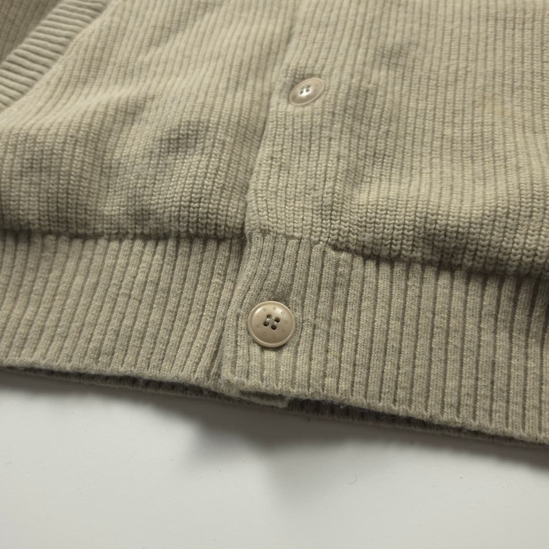 브롬톤런던 미니멀 후디 니트 자켓 베이지 (M) 상품이미지5