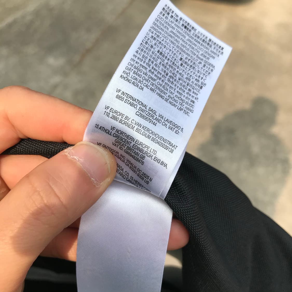 잔스포츠 올검정 가방 상품이미지5