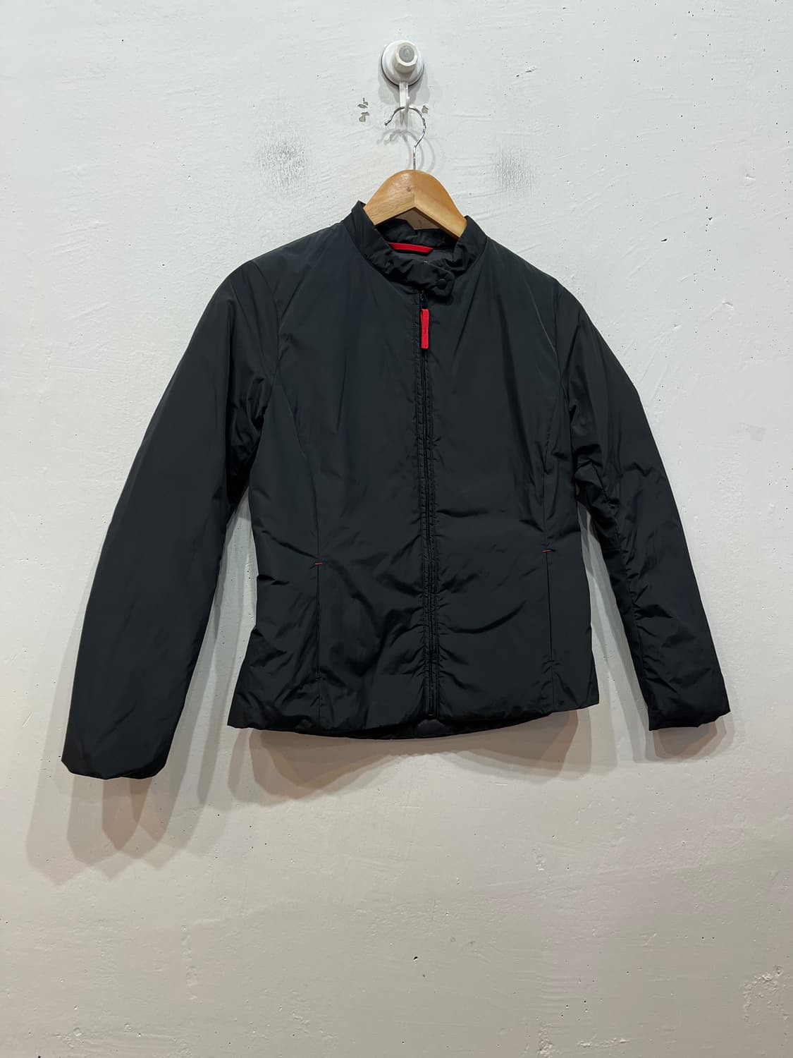 유니클로 X 이네스 다운 경량패딩 상품이미지1