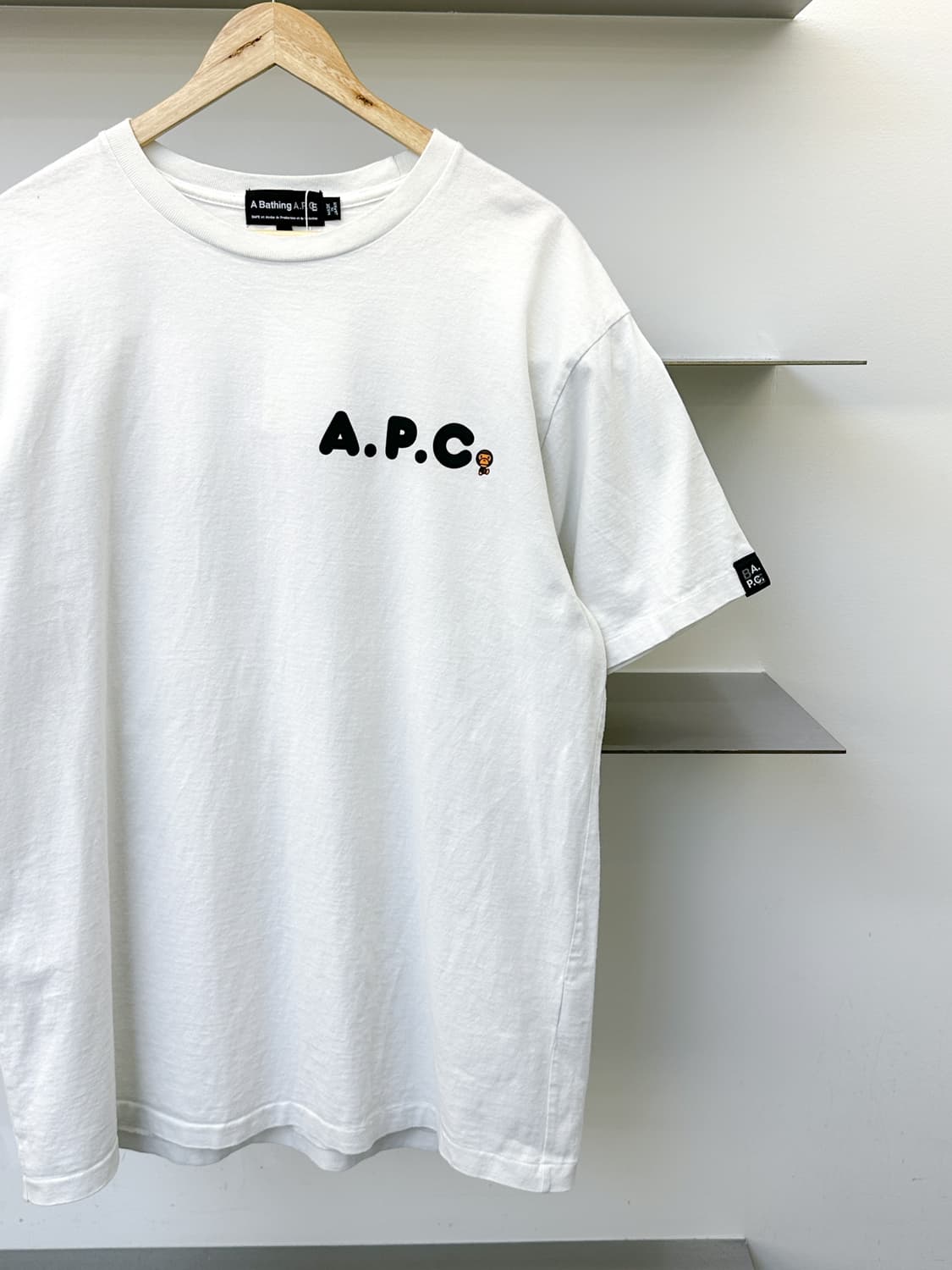 베이프 X 아페쎄 22fw 마일로 온 APC 와이드 티셔츠 상품이미지3