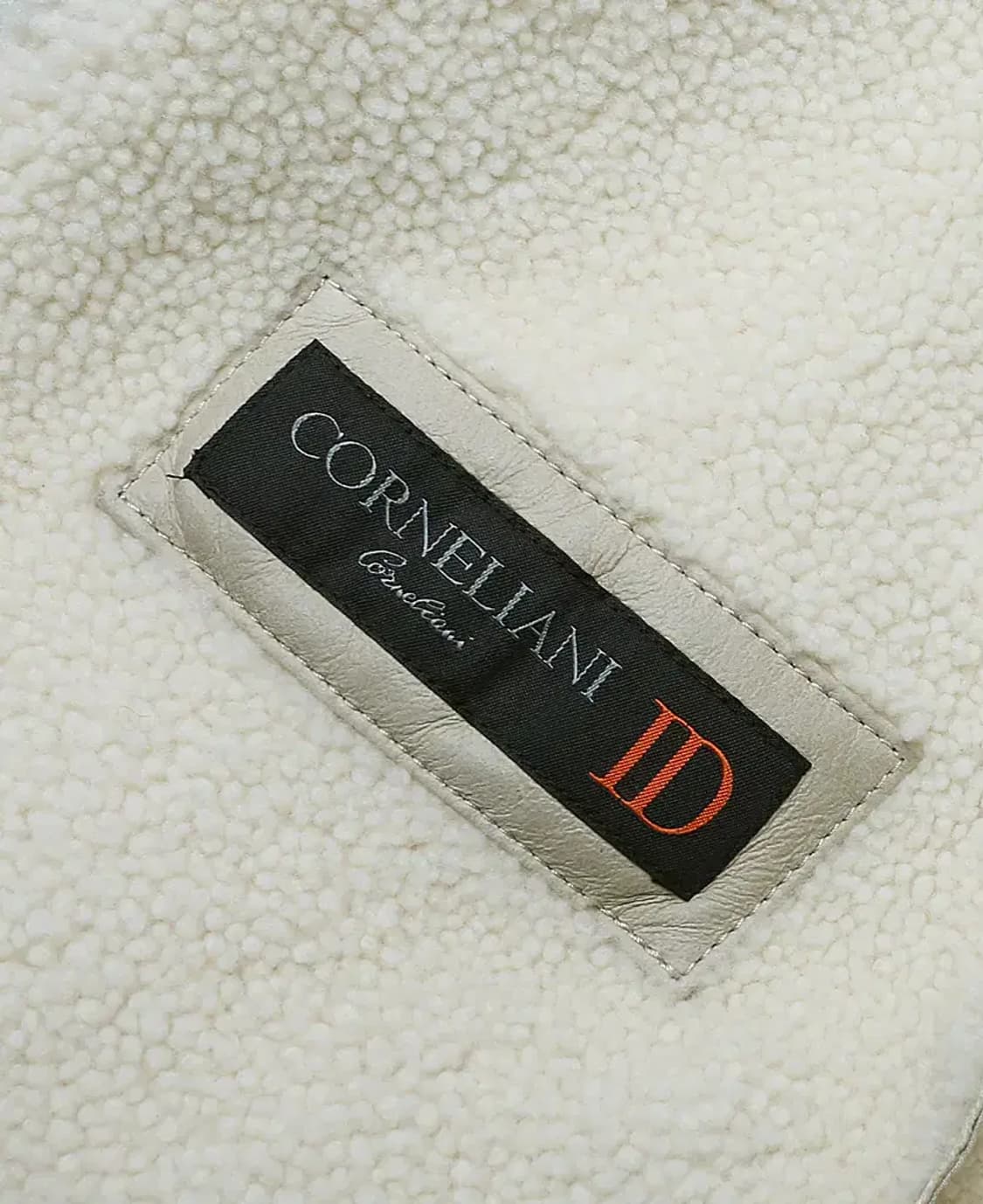 꼬르넬리아니 [Corneliani] 양가죽 명품 무스탕 자켓 상품이미지9